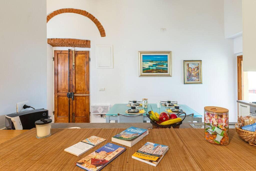 Dreaming Apartment In An Ancient Tower Florencia Exterior foto